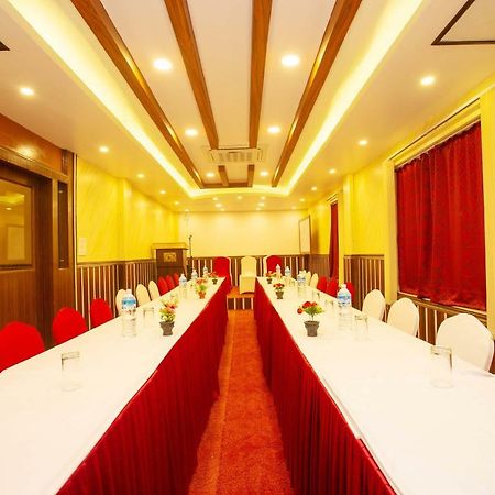 Hotel Iceland Pokhara Exterior foto